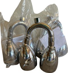 Dual Shower Heads (Qty 3)