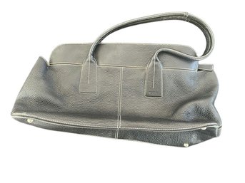 Tod's Black Leather Zippered Tote