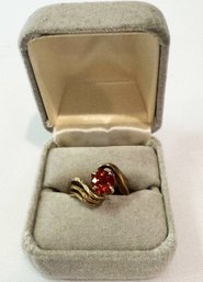 14k Gold Ring With Vibrant Red Stone (Size 10) - 4.88g, Includes Box