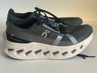 ON Running Women's Cloudeclipse Running Shoes, Black/Frost, Size 8