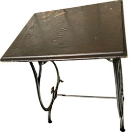 Wooden Sewing Machine Table - 21Lx17.5Wx26H