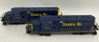 (Two) Lionel Santa Fe GP-20 Diesel Locomotives Railway Toys - 14' Length