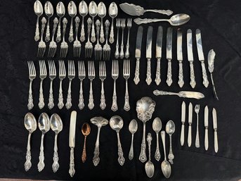 Silverware Set: 1847 Rogers Bros., 52-Piece Assortment, Blue Velvet Case