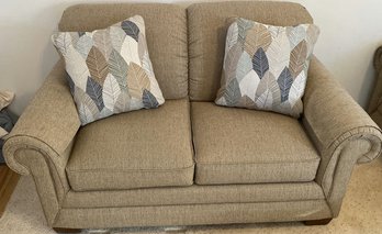 Mackenzie Loveseat La-Z-Boy - (64.5x37x37.5)