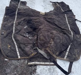 Classic Equine Horse Blanket With Straps And Buckle Closures