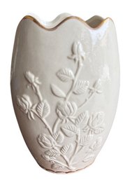 Cream Ceramic Vase With Gold-trimmed Scalloped Rim