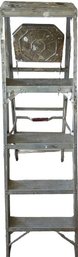 Step Ladder 60' Tall