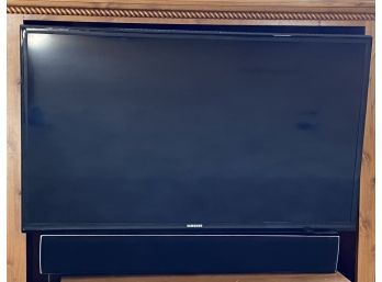 Samsung 35 Inch Flatscreen LED TV With Home Theater Sound-bar