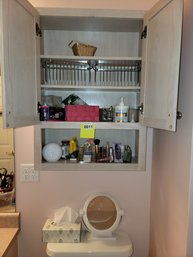 011 - CONTENTS PICTURES - CABINET NOT INCLUDED