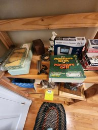 078 - CONTENTS ON SHELF