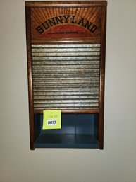 073 - SUNNYLAND COLUMBUS WASHBOARD WALL SHELF DISPLAY PIECE