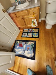 072 - TWO BATHROOM MATS