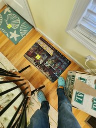 068 - DECORATIVE MAT
