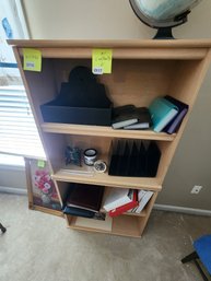117 - OFFICE SUPPLIES, BINDERS, FILE SORTERS & DECOR