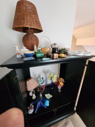 126 - MISCELLANEOUS TABLETOP LOT