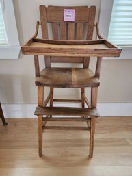 015 - WOODEN CONVERTIBLE HIGH CHAIR / TODDLER CHAIR