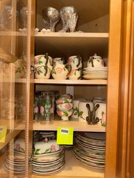 050 - CABINET FULL OF ASSORTED KITCHENWARE