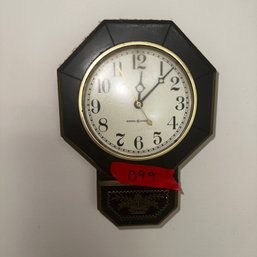 099 - Wall Clock