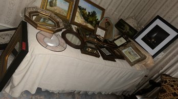 Twin Bed - Contents Not Included