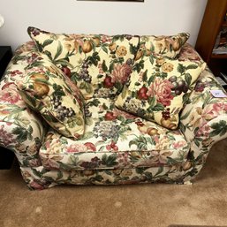 065 - LOUNGE WIDE CHAIRSOFA