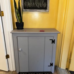 014 - GREY CABINET