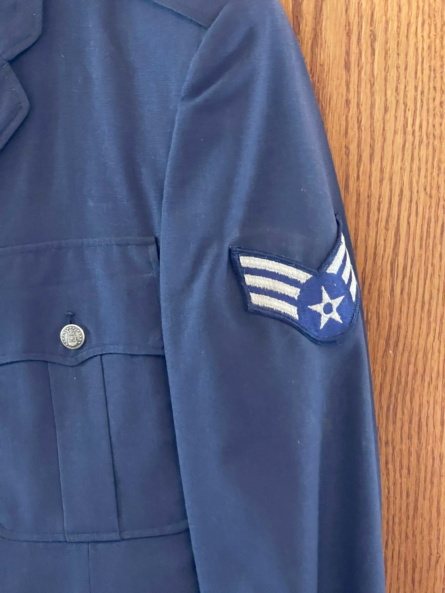 60s/70s Air Force Military Uniforms #5728 | Auctionninja.com 60s/70s Air Force Military Uniforms #5728 | Auctionninja.com