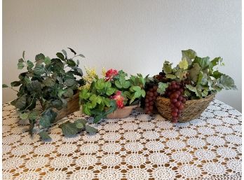 Plant And Baskets Lot