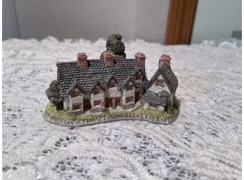 Lilliput Lane Collection