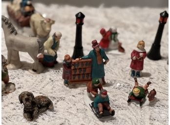 Christmas Village Accessories Lot