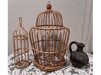 Decorative Whicker And Clay Items