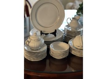 Beautiful Hutschenreuther Arzberg Regency Platinum Set