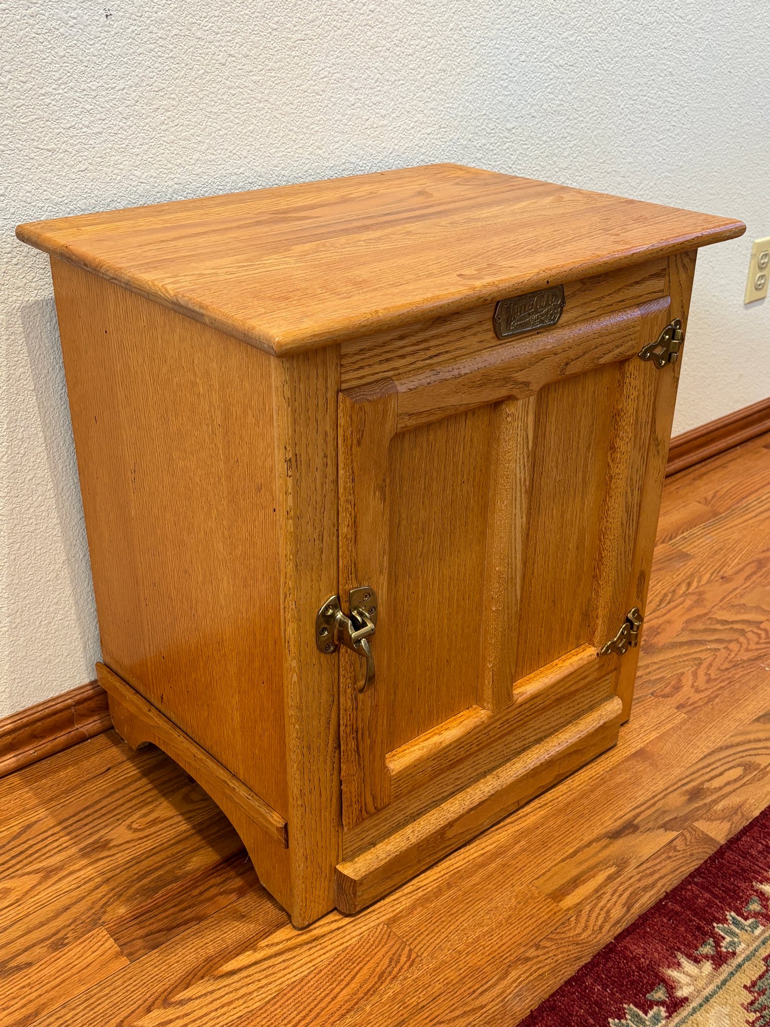 Vintage White Clad Simmons Hardware Oak Ice Box End Table