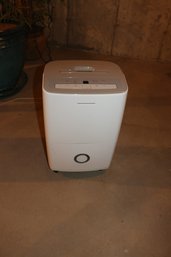 Frigidaire 70-Pint High Capacity Dehumidifier FFAD7033R1 Untested