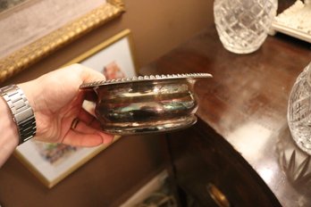 Elkington England Silver Plated Gadroon Wine Bottle Coaster