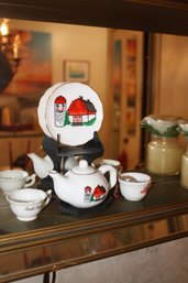 Porcelain Santas Barn Themed Tea Set With Teapot, Cups, Saucers, And Display Plates