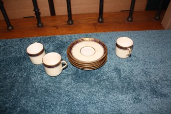 Spode Copeland Bone China Teacup And Saucer Set  Cobalt Blue & Gold Trim, Pattern R7597