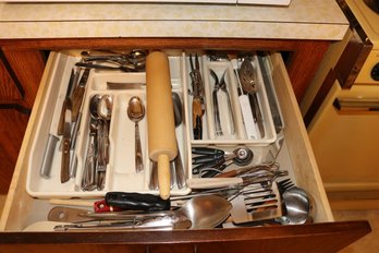Kitchen Utensil Lot