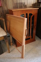 Wooden Folding TV Tray Table With Carry Handles
