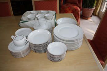 Beautiful Large Set Of Royal M By Yamaka Japan Caprice Dinnerware Set
