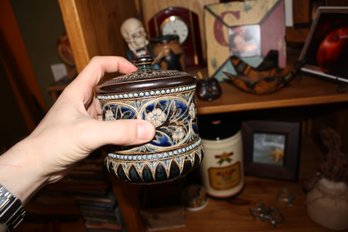 Doulton Lambeth Late 19th Century Stoneware Jar