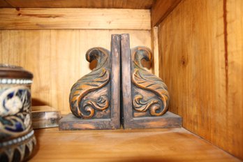 Pair Of Vintage-Style Carved Wooden Bookends With Gold-Toned Finish