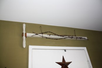 Rusty Vintage Barbed Wire Decorative Piece Wagon Handle