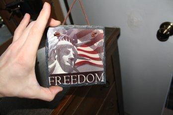Statue Of Liberty Freedom Hanging Decorative Plaque Sign
