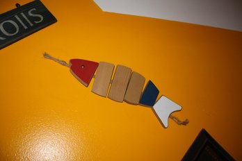 Hand-Carved Wooden Fish Wall Hanging With Rustic Nautical Design