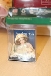 Show Stoppers Blonde Porcelain Doll Straw Hat