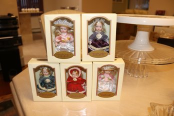 DG Creations Victorian Porcelain Doll Ornament Figurines