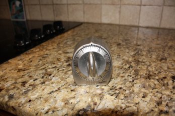 Lux Minute Minder 60-Minute Mechanical Kitchen Timer