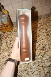 Chef Specialties Professional Series Heavy Wood Pepper Mill