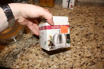 Cooks Club Stainless Steel Peppermill Grinder