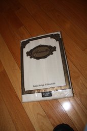 Monticello Satin Stripe Oval Tablecloth